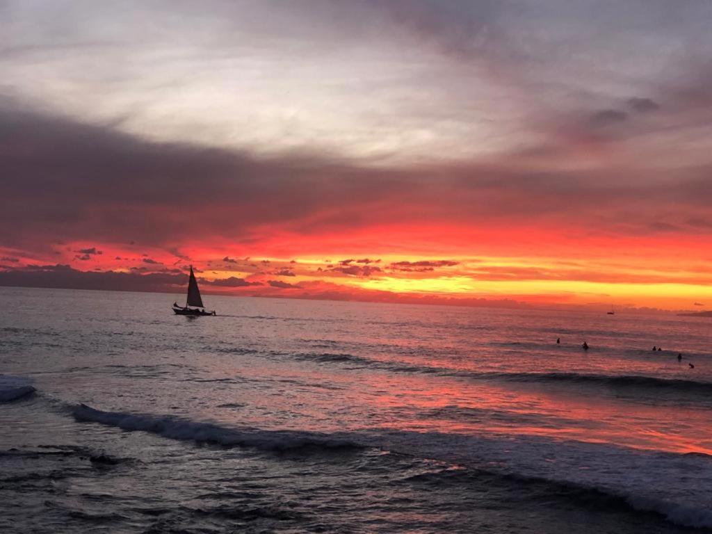 Sunset Over The Sea Playa de las Américas Exterior foto